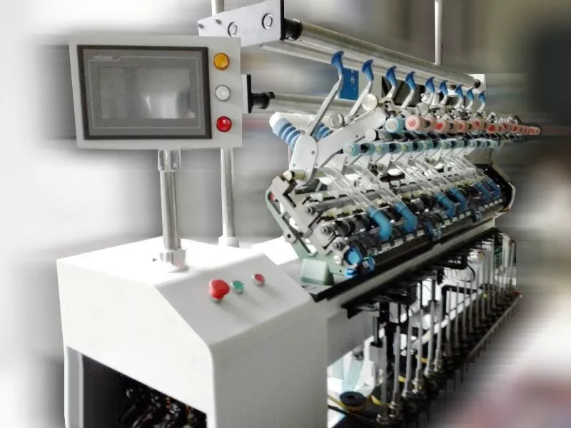 产品二:cczⅩ多功能花式纱线产品开发机器七,是未来细纱机发展的趋势