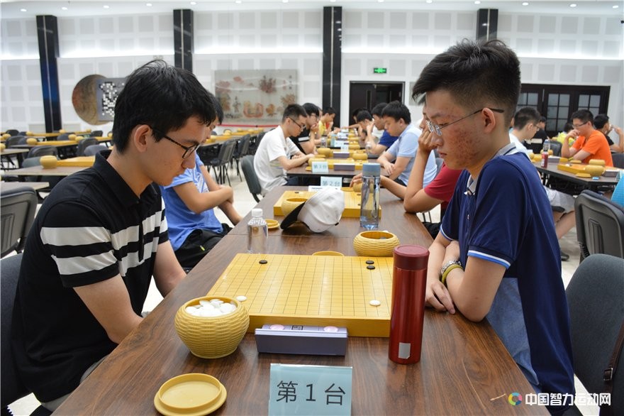 国家围棋队选拔战罢两轮李维清韩一洲等二连胜