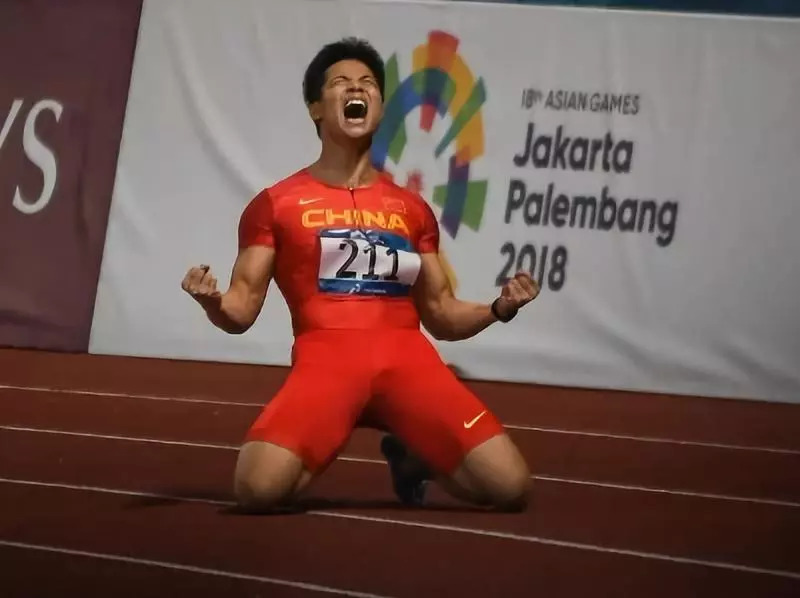 体育 正文 很快满29岁的苏炳添完成了一个心愿:在亚运会男子百米项目