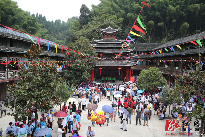 2018年湘黔"四十八寨"赶歌场唱响靖州岩湾