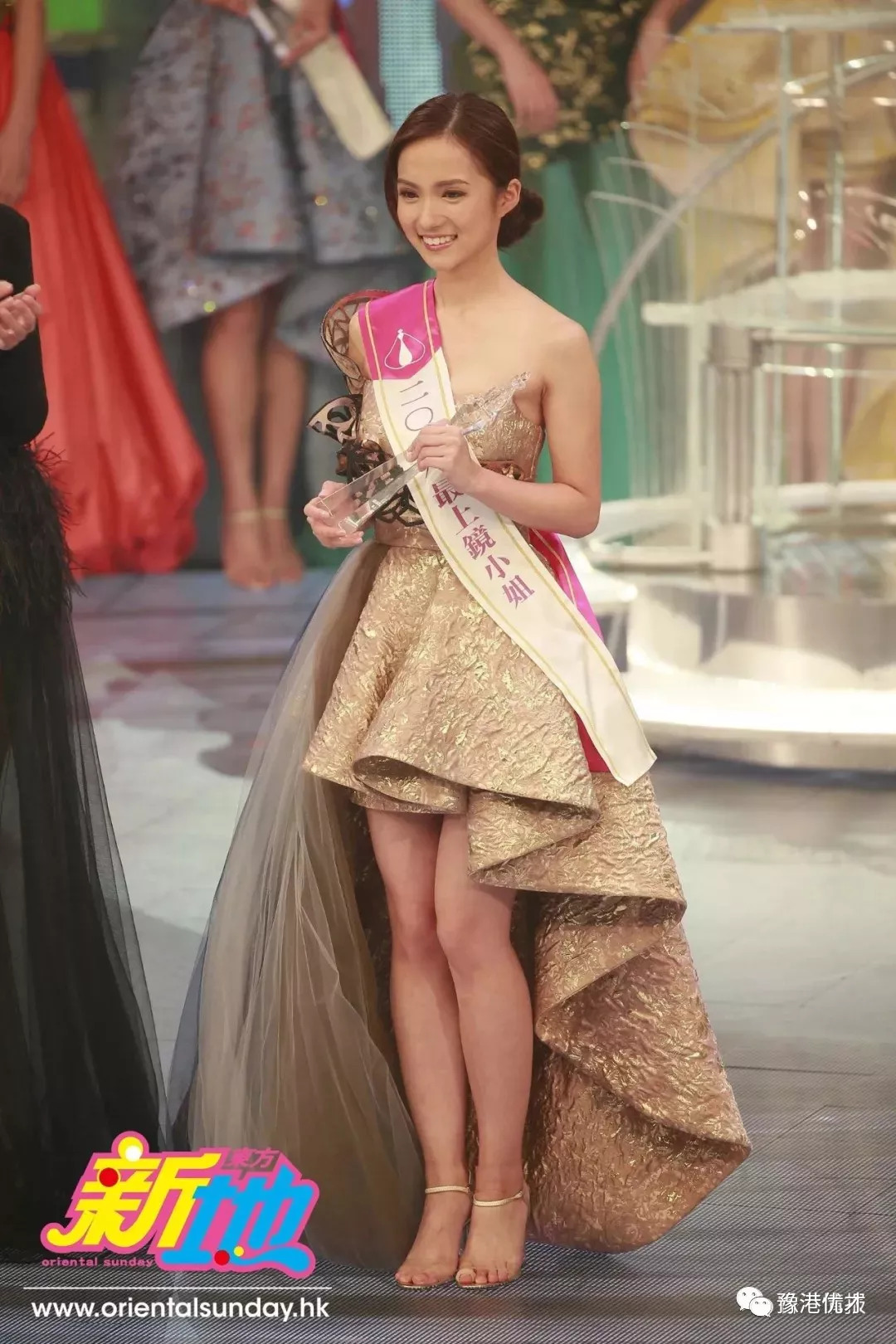 （多圖）香港小姐競選準決賽 嘉賓陣容星光熠熠 - 娛樂 - 點新聞