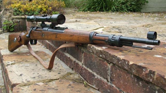毛瑟98k狙击步枪 高清近照 二战德军标志清晰可见