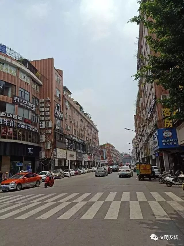 漳州芗城区新华西路被评为福建省诚信营示范街区