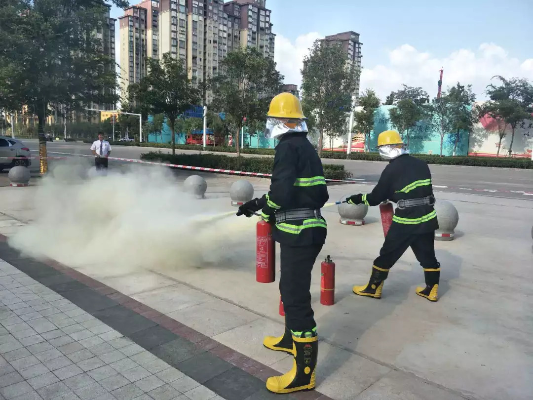 演习训练常抓不懈消防安全警钟长鸣