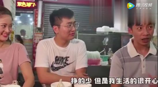 卖鸭子的老总_斗鱼秋风卖鸭子图片(3)