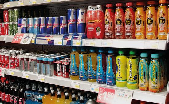 英国拟禁止向儿童出售能量饮料