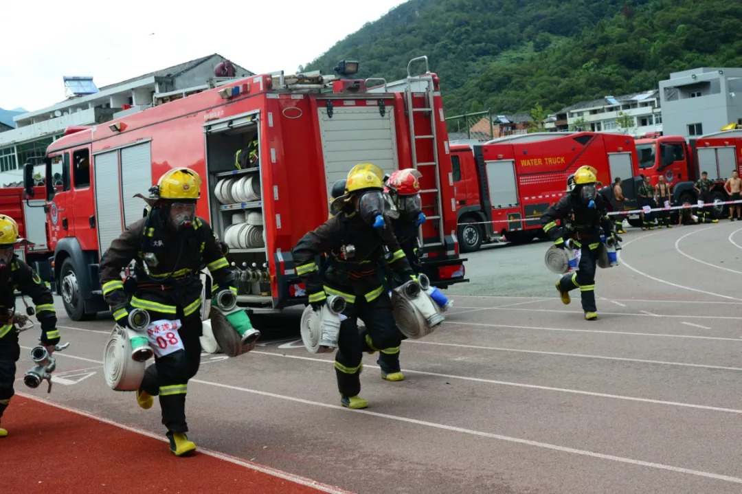 浙江省消防部队夏训科目片区对抗赛温州点圆满结束