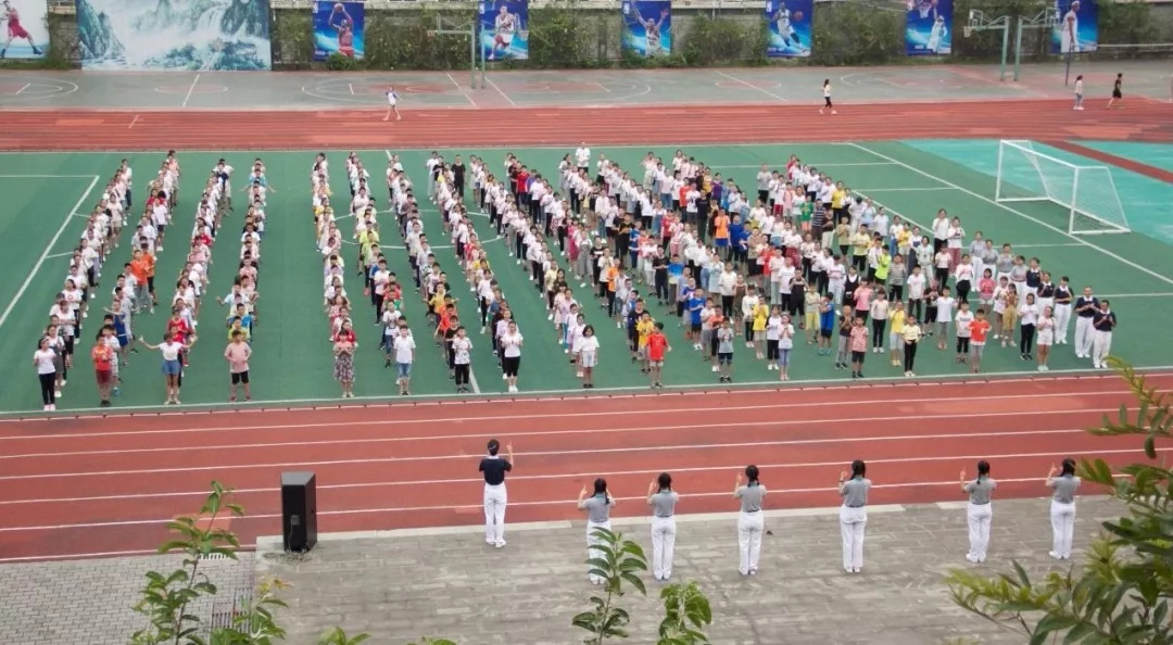 绵阳台事 | 游仙慈济实验学校的这一活动让孩子们明白了,什么是礼