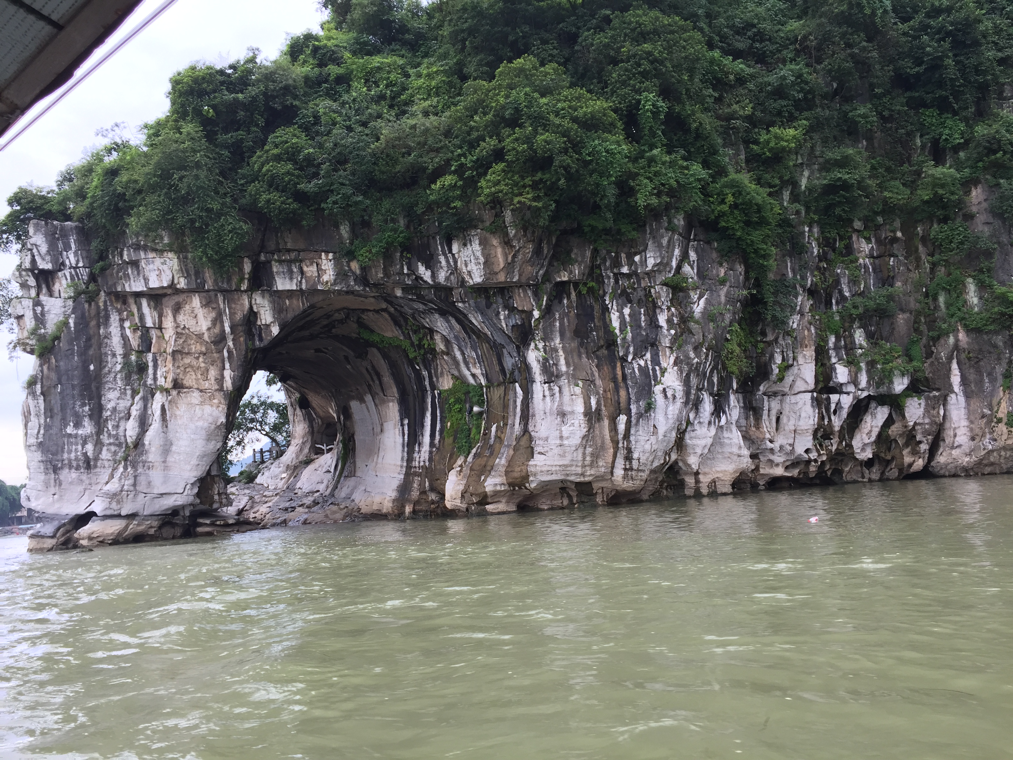 象鼻山 | 桂林漓江 | 桂林山水 | 桂林観光スポット | 写真 | ふれあい中国