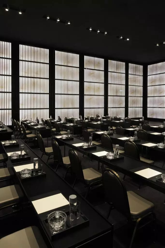 Armani Hotel | ݻݻ