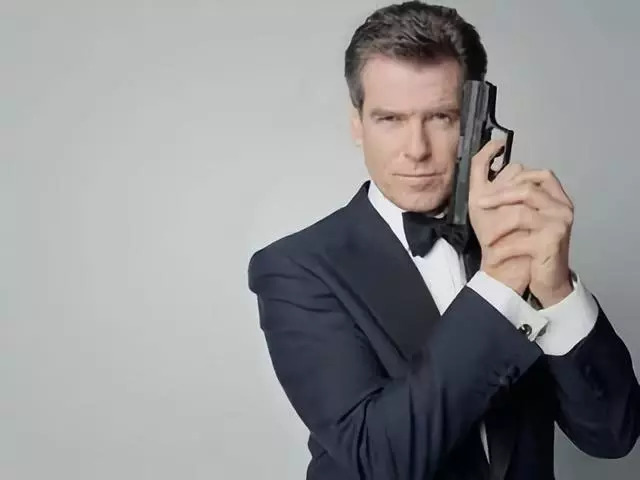 英国特工007,詹姆斯邦德(小编心中最帅的一届007—皮尔斯布鲁斯南)