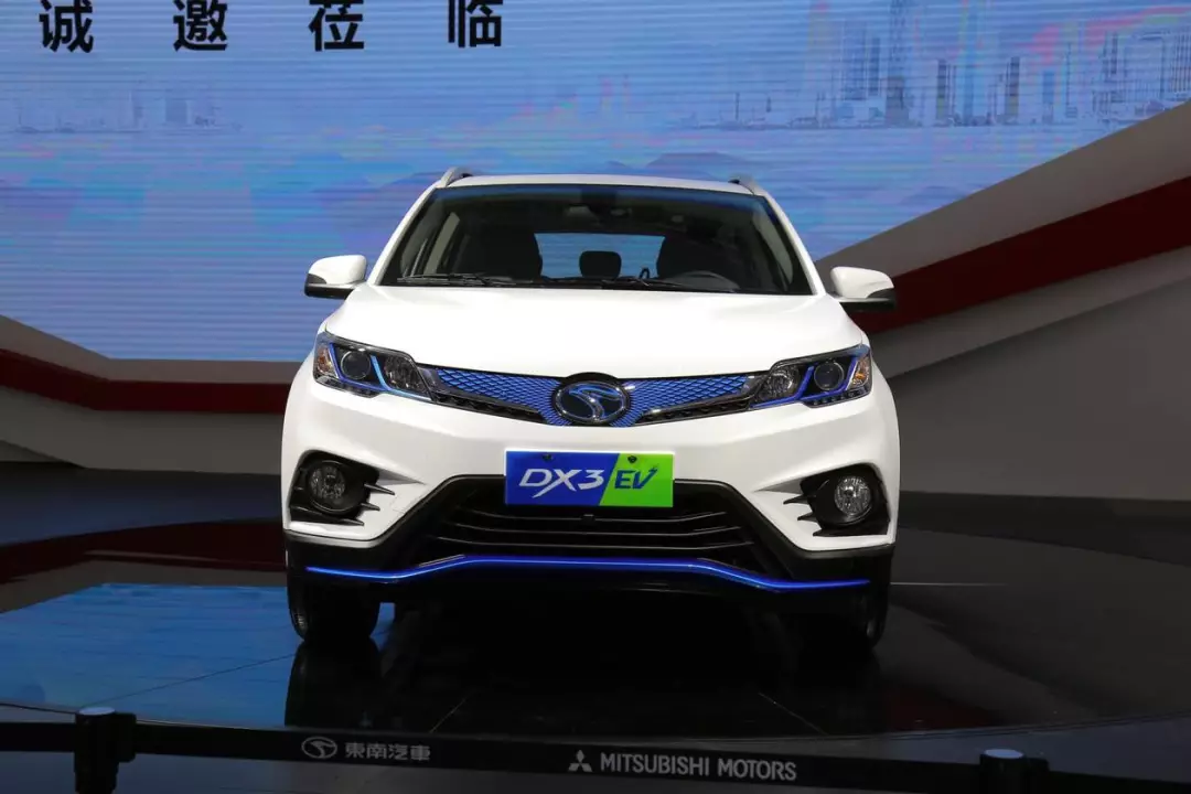 汽车 正文 东南dx3 ev400是东南汽车基于dx3燃油版本车型打造的纯电动