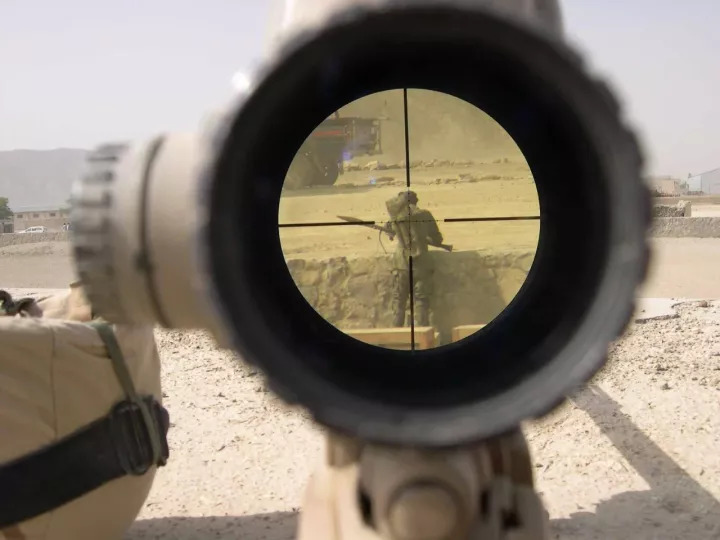 高级狙击手使用瞄准镜技巧介绍,当狙击遇见科学:狙击要运用哪些科学