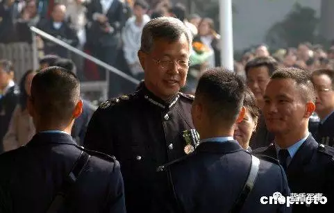 香港警务处长收入_香港警务处长：应对超强台风“山竹”,警队已做好准备