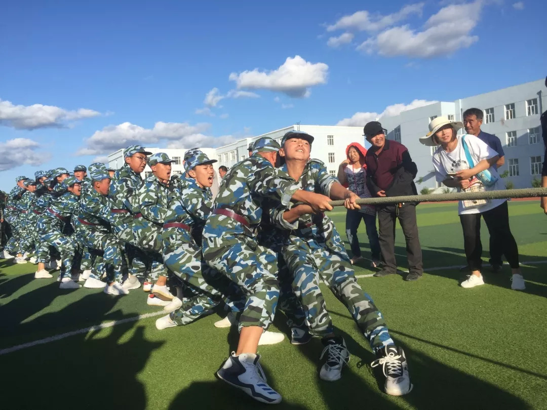 厉害了,我的孩!——记饶河农场中学军训汇报表演观后感