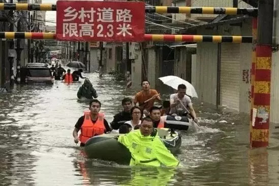 汕头陈店内衣厂着火_汕头陈店内衣厂房(3)