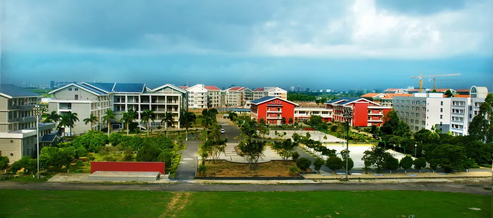 开始建设北海校区桂林电子科技大学北海学院2008年2月北海市大部分