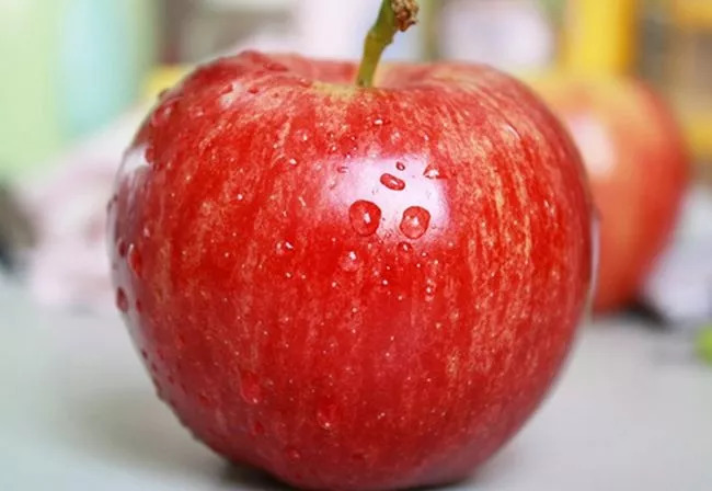 【注意了】局部腐烂的苹果,真的会致癌?