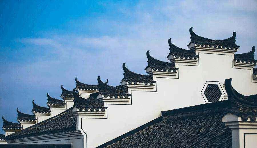 中国巨星成龙将自己收藏的四栋徽派古建筑捐赠给蚌埠古民居博览园