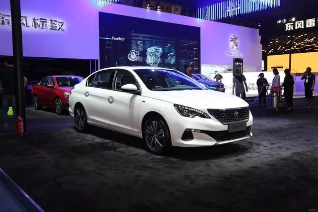 截至2022年,英菲尼迪在中国的产品矩阵将有25%的车型为电动车,并将在