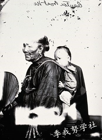 中国最早的反映天伦之乐的照片 看看晚清时期