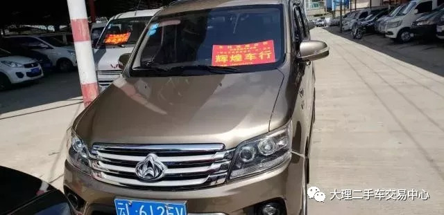 二手车交易市场中的七座车，市场分析、选购指南及价值评估