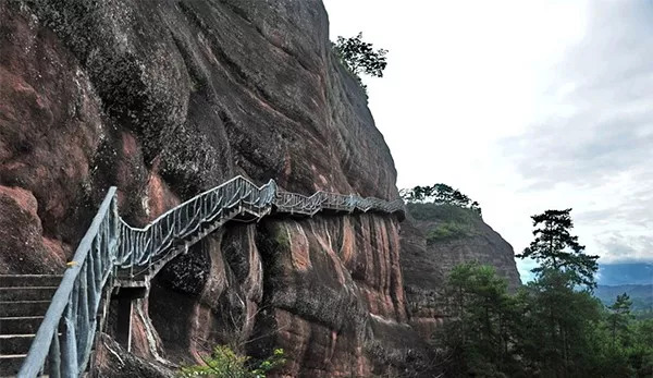 石竹山增加石壁悬空栈道 未来石竹山的风景是这样的 建设