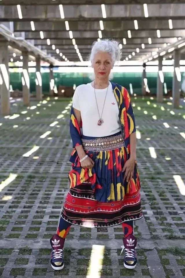 熱門| 史上最高齡時尚偶像，90歲老奶奶拍大片，狠甩明星博主18條街！ 時尚 第14張