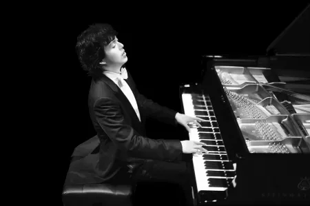 李云迪与郎朗： 钢琴天才不一样的结局