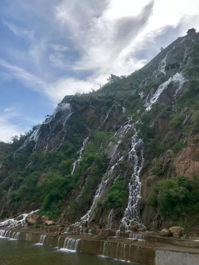 平山红崖谷景区怎么样