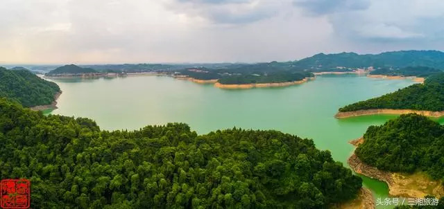 (攸县酒仙湖全景)