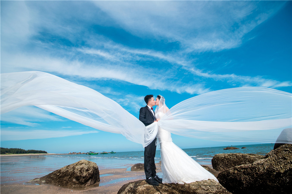 婚纱照海边_婚纱照海边外景图片