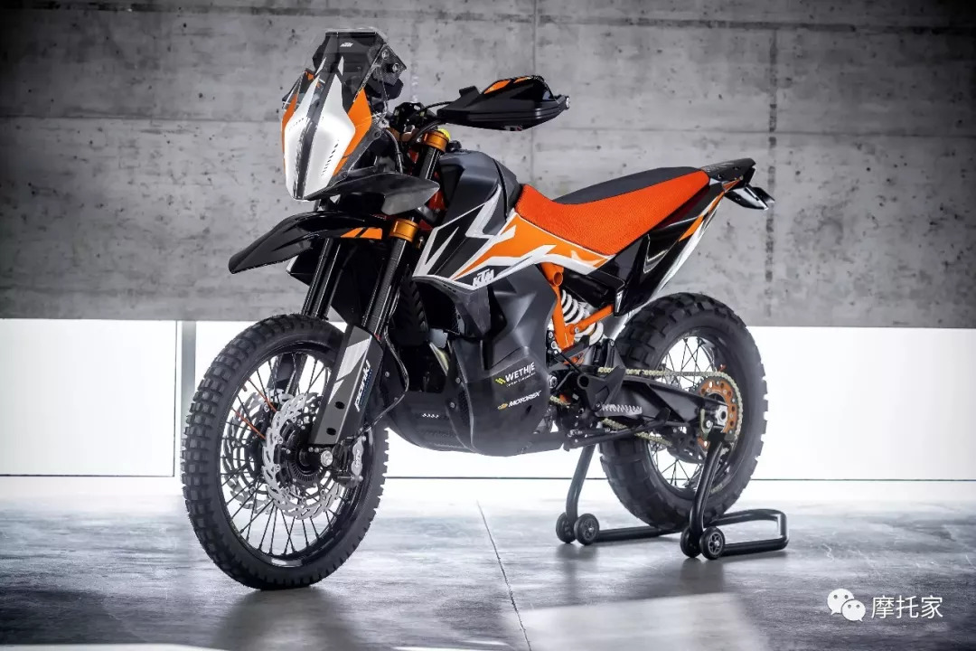 ktm"大野驴1190"又要来赶尽杀绝了!快装死!