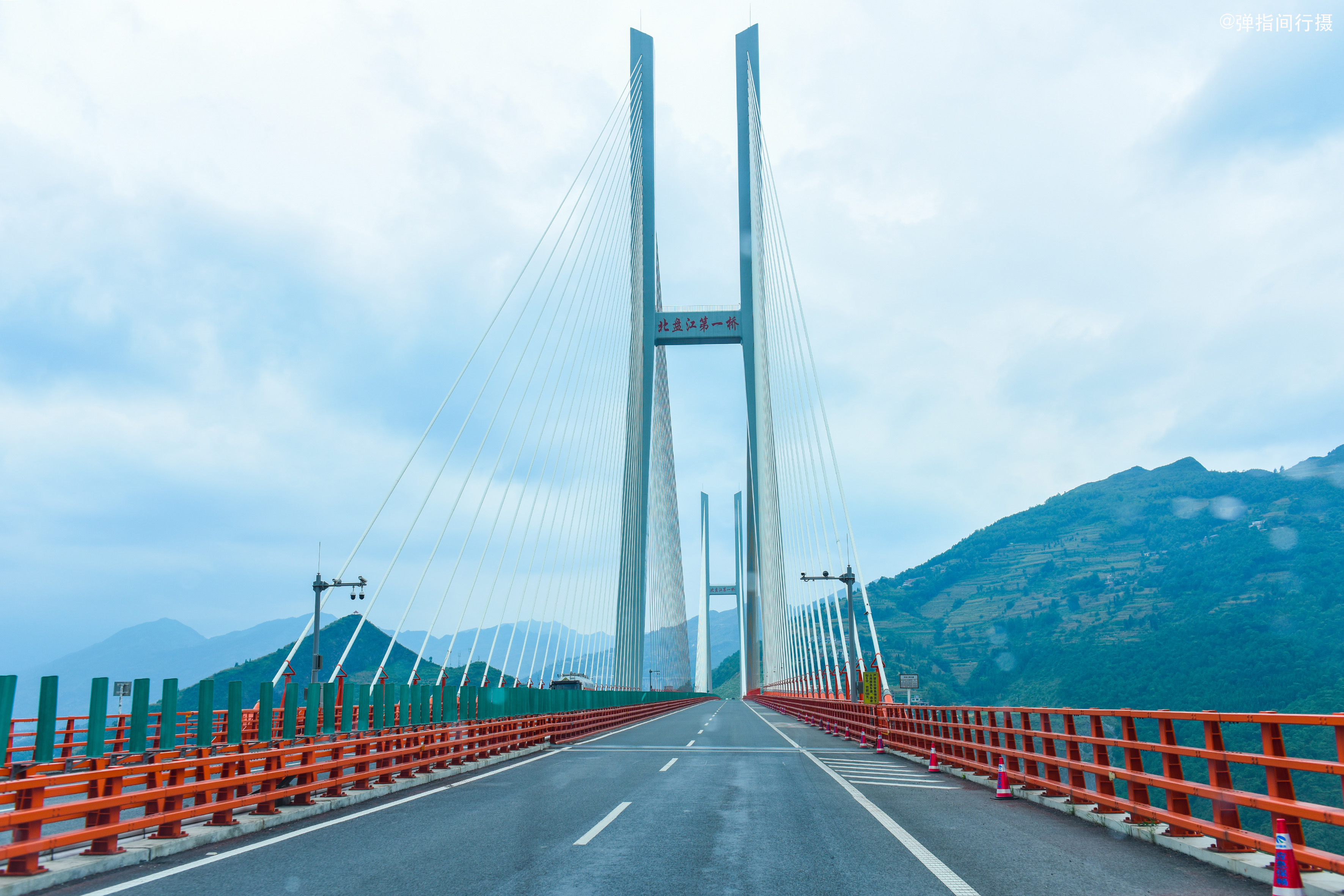 山水桥都，看重庆！长寿第一座长江大桥，助力重钢迁出大渡口 - 哔哩哔哩