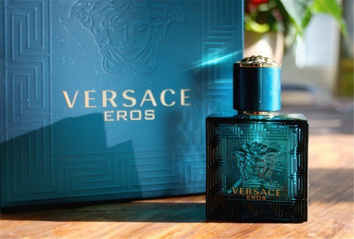 范思哲 爱神 versace eros