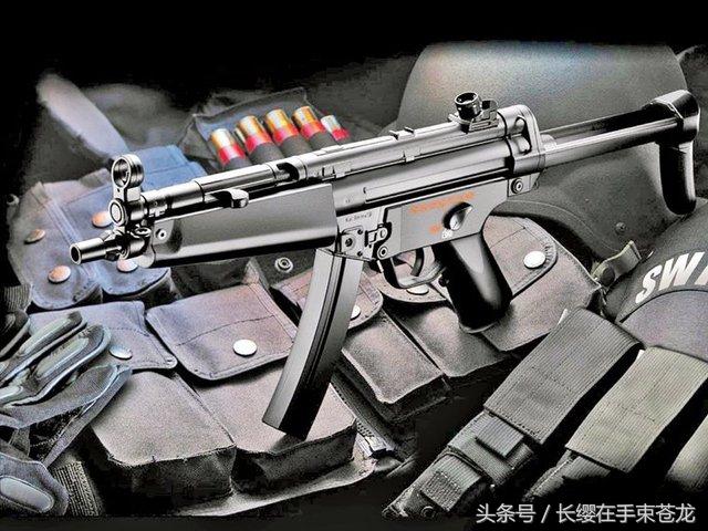 mp5系列是德国军械厂黑克勒-科赫所设计及制造的冲锋枪