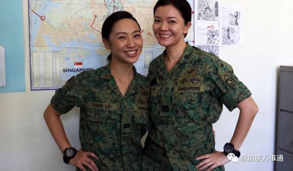 新加坡当女兵是什么样的体验大量女兵生活照曝光