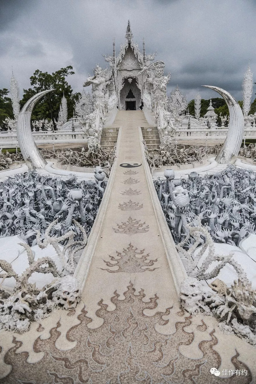 "既是天堂又是地狱"泰国的白宫