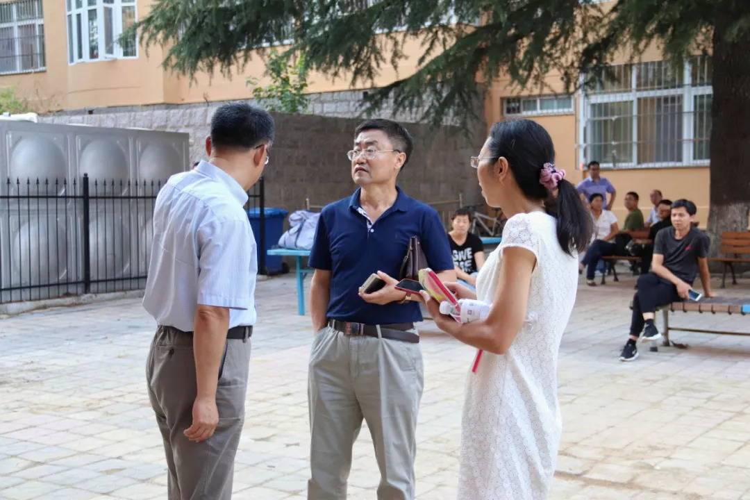 2018年9月9日15:00,青岛大学副校长于永明,医学部党工委副书记任洪彦