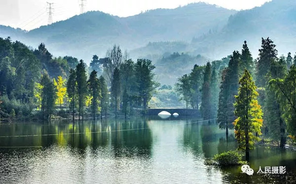 付冲水库秋景(三等奖) 黄立翠 摄