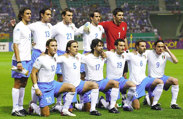 2002年世界杯意大利首发阵容
