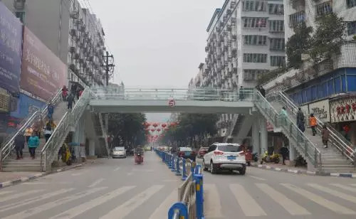 德兴大桥南路将建一座人行天桥!