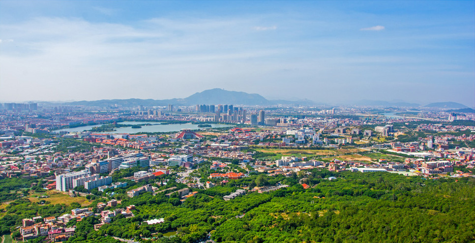 福建经济总量首次超过台湾时间_福建经济学校宿舍(2)