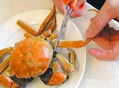 【养生】你真的会吃螃蟹？这四个部位万万不能吃！_图1-2