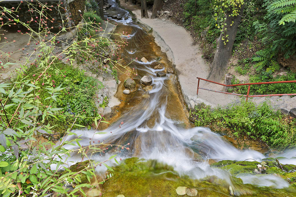 沕沕水生态风景区不仅能欣赏美景还能让你增加知识