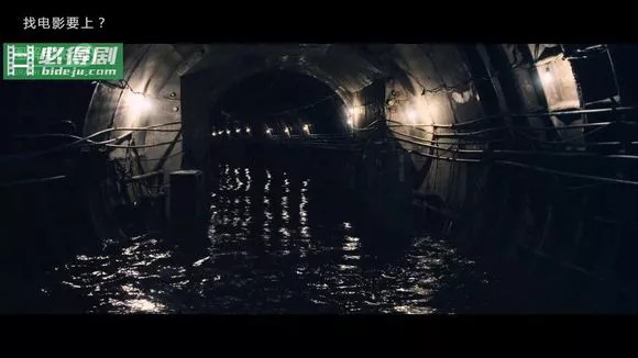 图解夺命地铁下隧道内遭遇危机大灾难