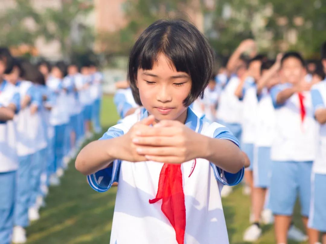 入学礼第二项 行拜师礼