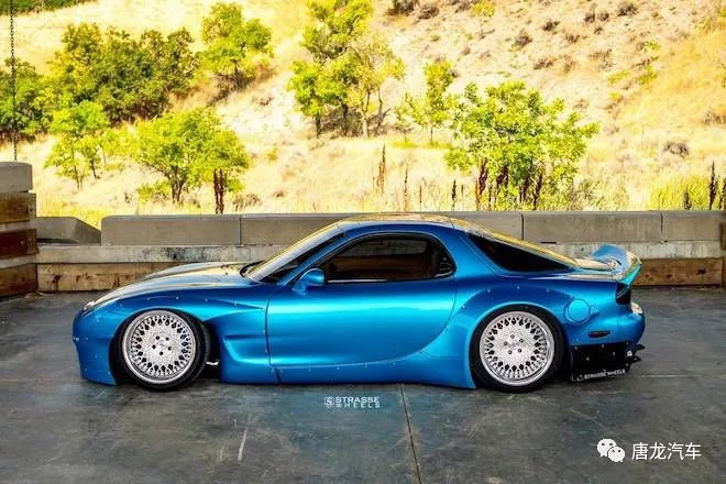 【转子传奇】mazda r-7 fd改rocket bunny 宽体加上strasse 复古锻造