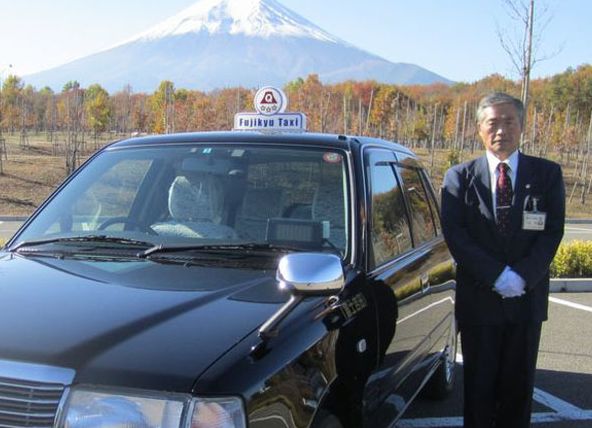 日本出租车司机都是老年人,为什么却比中国出租安全?