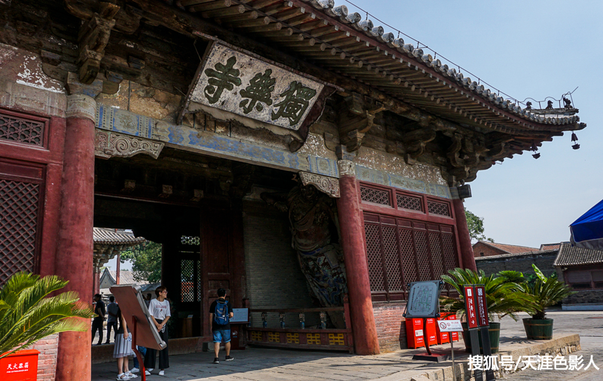 这座寺庙竟占中国古建筑的两项之最,被梁思成赞为罕有